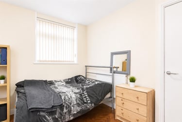 2 bed house, Newport Road, Roath, Cardiff, CF241AH - Image 6